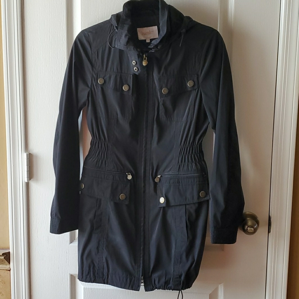 Laundry XS black with gold
